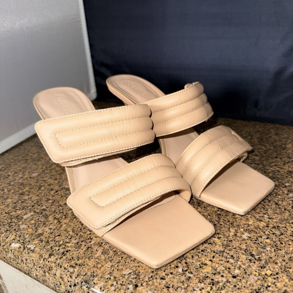 Abound Women's Beige Qarly Square-Toe Quilted Slide Heeled Sandals Size 7 - Picture 5 of 5